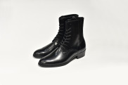 TATHANIUM Footwear Giày zip boot cột dây màu đen da bò patent