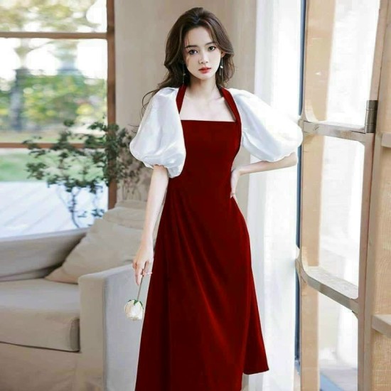 Đầm váy nữ đỏ cổ vuông dây rút tay phồng Mới 100%, giá: 260.000đ, gọi:  0906878386, Huyện Bình Chánh - Hồ Chí Minh, id-e8dc1700