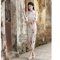 ผู้หญิงสีแดง Suede Cheongsam ดอกไม้แขนยาว Vintage Dress ฤดูใบไม้ผลิ Slim Elegant Qipao S To XXL