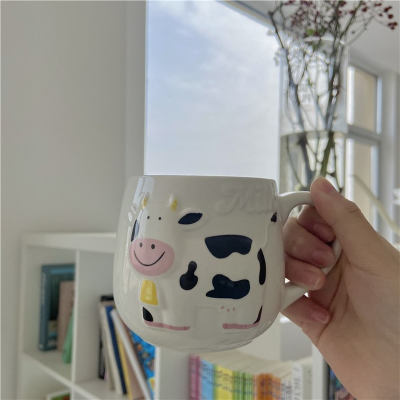 450ml Cartoon Cute Cow Mugs Creative Embossed Ceramic Cup Coffee with Handle Large Capacity Childrens Breakfast Milk Cups