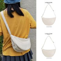 Summer white high-end sense small crowd Messenger small bag women 2023 new casual simple all-match dumpling bag 【BYUE】