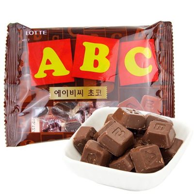 ขนมเกาหลี ช็อคโกแลตนม lotte ABC milk chocolate 72g ABC  밀크 초코릿