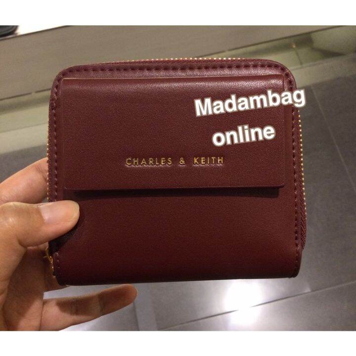 charles-keith-mini-short-wallet-กระเป๋าสตางค์ใบสั้น