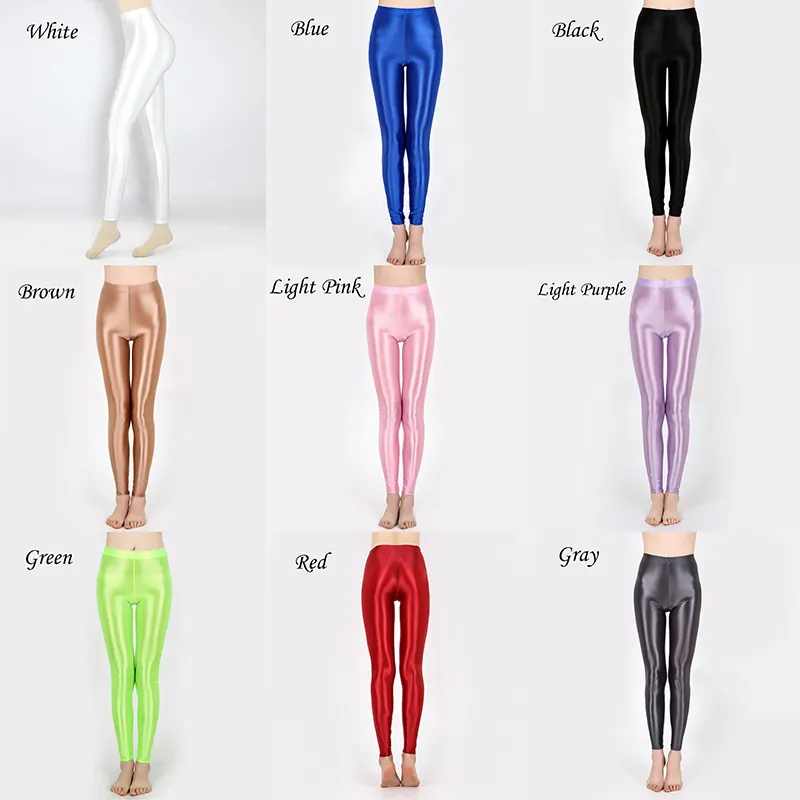 Chất liệu thoáng mát và êm ái của quần legging yoga Lof sẽ giúp bạn dễ dàng thực hành yoga hay bất kỳ hoạt động thể dục nào mà bạn yêu thích.