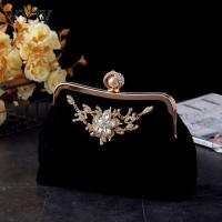 YYW Crystal Clutches Bag Party purse Women Evening Bags Handbag crossbody messenger bags wedding Purse Fashion Designer Chain