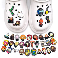 1ชิ้นชุดแฮร์รี่พอตเตอร์การ์ตูน DIY Jibbitz สวนรองเท้าเสน่ห์อุปกรณ์ตกแต่ง Crocs รองเท้าแตะพีวีซีหัวเข็มขัดสำหรับเด็กผู้ใหญ่ปาร์ตี้ของขวัญที่ไม่ซ้ำกัน