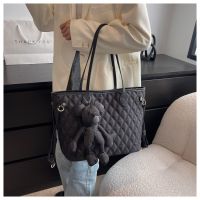 Large capacity commuter tote bag the 2022 new tide fashion ling from embroider line single shoulder bag joker portable bag ♧✳◐