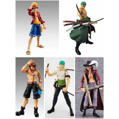 ตุ๊กตาโมเดลรูปแกะสลัก Luffy Zoro อะนิเมะเรื่องวันพีชพร้อมด้วยของเล่นตุ๊กตาขยับแขนขาได้ข้อต่อที่สามารถเคลื่อนย้ายได้