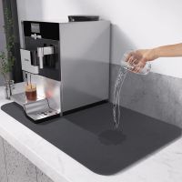 【CC】 Super Absorbent Dish Draining Dry Drainer Mats Drain Cup Bottle Tableware Placemat