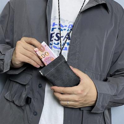 กระเป๋าเหรียญขนาดเล็กพร้อมสายคล้องคอชายและหญิงห้อยคอหูฟังเคสขนาดเล็กกระเป๋าสตางค์เคสหนัง แปลกใหม่ PU Q9V1