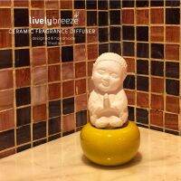 LIVELY BREEZE เครื่องหอมเซรามิกรูปเณรจิ๋ว ? Little Monk Ceramic Diffuser for desktop or car