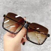 Sunglasses Women 2022 Drive Travel Big Square Frame Luxury Brand Design Gradient Colors Vintage Sun Glasses Ladies Men Unisex