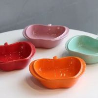 LE CREUSET อุณหภูมิสูงเซรามิกสีแอปเปิ้ลรูปร่างชามอบชามขนมโยเกิร์ตข้าวโอ๊ตชามจานขนมขบเคี้ยว