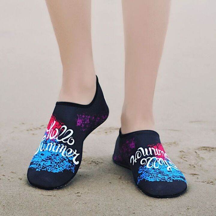 hot-sale-beach-socks-womens-wading-shoes-childrens-water-park-snorkeling-non-slip-and-anti-cutting-mens-soft-soled-skin-fitting-shoes