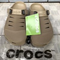 Crocs รองเท้าแตะลําลองสําหรับผู้ชาย Crocs