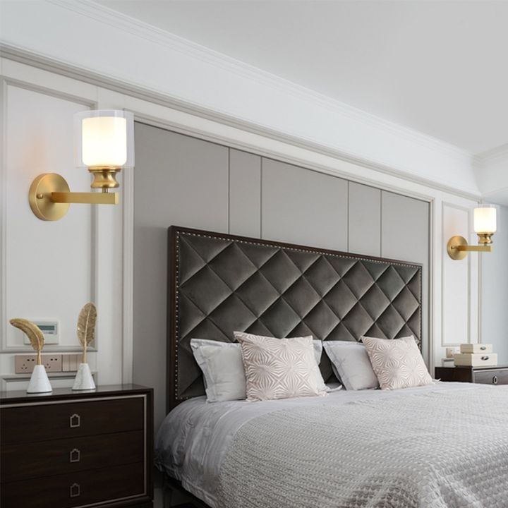 cod-american-style-all-copper-wall-modern-minimalist-bedroom-bedside-background-staircase-aisle-corridor-lamps