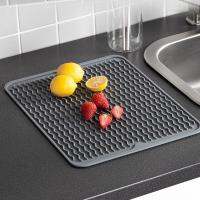 【CW】❀  Wavy drain pad silicone placemat meal filter  Cutting board non-slip anti-scalding Insulation coaster