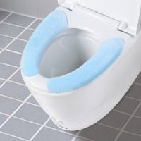 Winter Toilet Seat Cover Soft WC Paste Toilet Seat Pad Washable Bathroom Warmer Fleece Seat Lid Cover Closestool Sticky Seat Mat