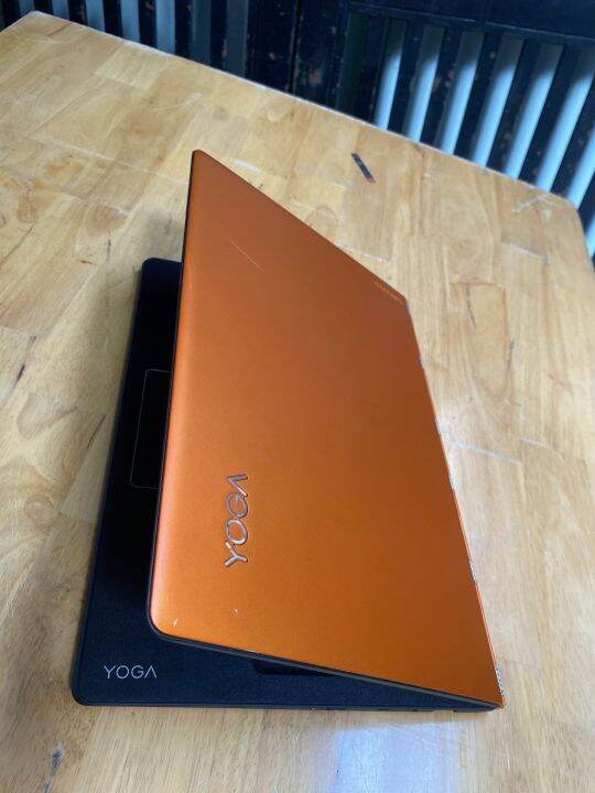 Laptop Lenovo Yoga 900, i7 6560u, 16G, 256G, 13,3in 4K. Laptop Lenovo Yoga 900, i7 6560u, 16G, 256G, 13,3in 4K.