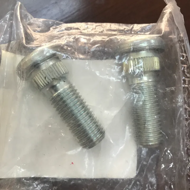 Mitsubishi Pajero Gen 2/2.5, Adventure Front wheel Stud Bolt Lazada PH