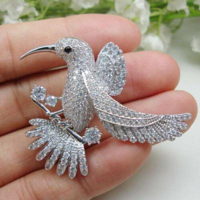 Exquisite, Elegant, Romantic, High-End Inlaid Shiny Zircon Hummingbird Brooch Ladies Brooch Engagement Anniversary Jewelry Gift