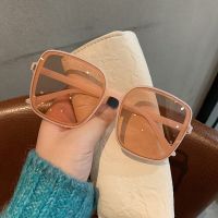 OLOPKY Luxury Square Sunglasses Women 2022 Oversized Sun Glasses for Women/Men Gradient Big Sunglasses Women Vintage Oculos