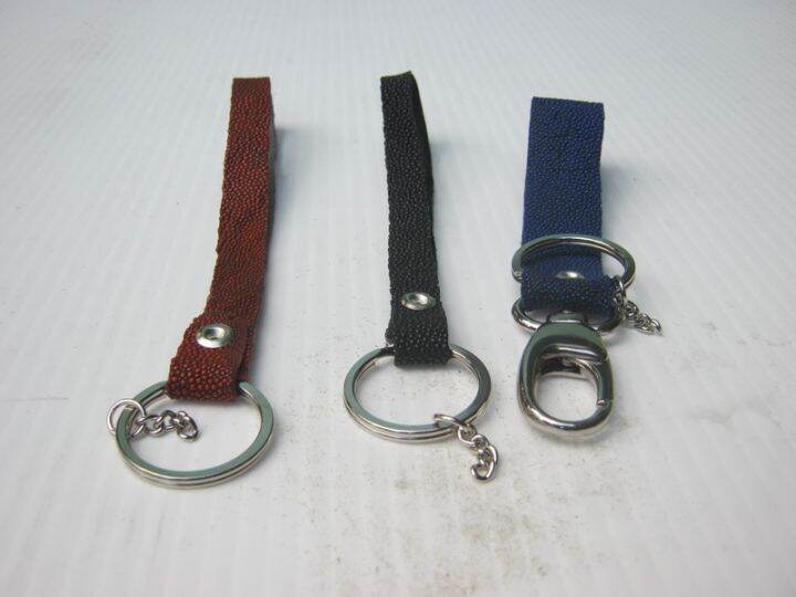 พวงกุญแจหนังปลากระเบนแท้-stingray-leather-keychain-3-ชิ้น-ky001