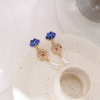 Vintage Chinese Style Pearl Ear Clips Earrings Jewelry Temperament Simple Enamel Blue Cloud Clip on Earrings Women No Piercing