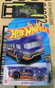 HW Basic Hot Wheels High - Xe mô hình đồ chơi Hot Wheels chính hãng tỷ lệ