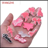 5FANGZHE 20Pcs คาวาอิ เครื่องประดับตุ๊กตาบาร์บี้ DIY ตุ๊กตา3D การ์ตูนอะนิเมะ ตกแต่งเคสโทรศัพท์ ของใหม่ พีวีซีพีวีซี แพทช์พวงกุญแจต่างหูกิ๊บ ของขวัญของเล่นของเล่น