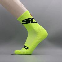 2023High quality new style SIDI Cycling Socks Mens and Womens Professional Running Socks Bicycle Mid-Tube Outdoor Basketball Socks Breathable Sweat-absorbing Wear-Resistant