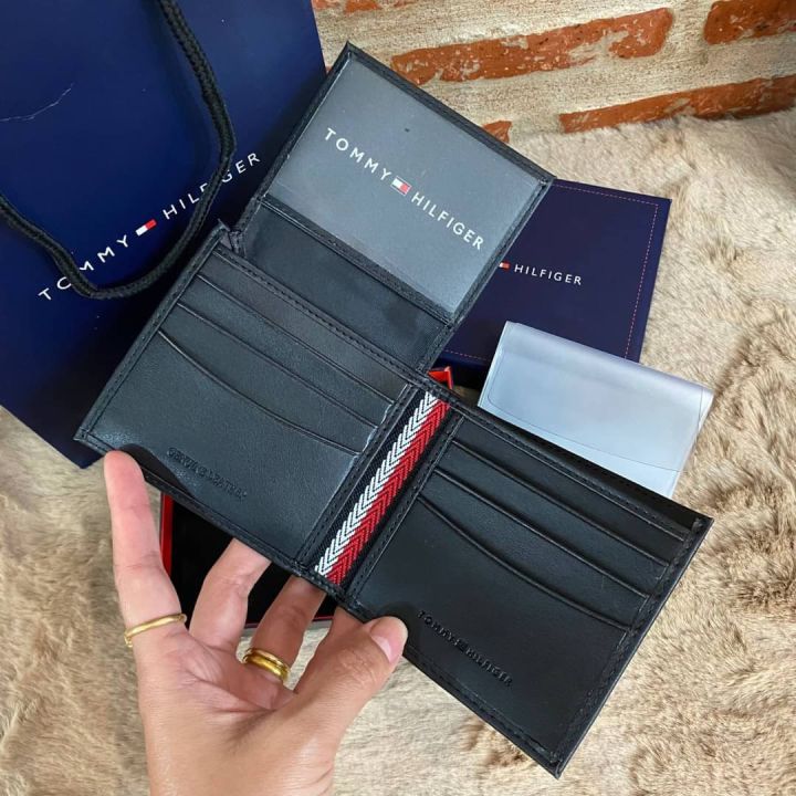 tommy-hilfiger-short-wallet-กระเป๋าสตางค์ใบสั้น