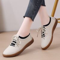 Spring Women Casual Shoes Ladies Luxury Designer Flats Leather Lace Up Sneakers Womens Oxford Moccasins Shoes Chaussures Femme