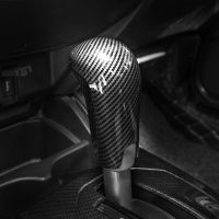 เกียร์ SHIFT KNOB Trim COVER คาร์บอนไฟเบอร์ Trim SHIFT KNOB Trim พื้นผิวเกียร์ SHIFT KNOB COVER เหมาะสำหรับ Honda JAZZ Fit GK5 ที่ 2015-2018