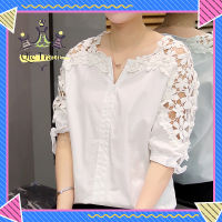 【จัดส่งที่รวดเร็ว✨】Women Plus Size Blouse Summer Short Sleeves V Neck Tops Elegant Hollow-out Lace Casual Loose Shirt