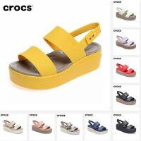 ~ CROCS รองเท้าแตะ ส้นเตี้ย แต่งสายรัดข้อเท้า สําหรับผู้หญิง