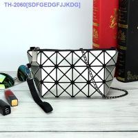 （READY STOCK）♦❈ Trend Tray-Ladies Messenger Bag Geometric Rhombus Chain Bag Student Fashion Rhombus Handbag YZ