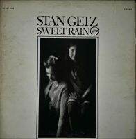 [ แผ่นเสียง Vinyl LP ]  Artist : Stan Getz Album : Sweet Rain Cover : vg+ Disc : vg+ Manufactured : Japan Price : 750 Baht