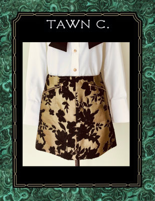 TAWN C. - Gold Jacquard Alice Skirt มินิสเกิร์ตผ้าแจคการ์ดลายทอง