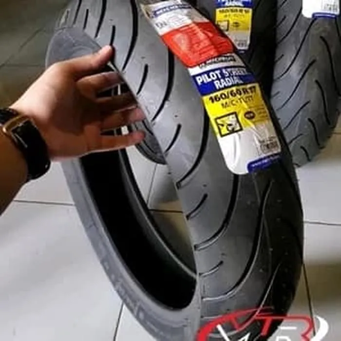 Ban Michelin Pilot Street Radial 160 60 17 Lazada Indonesia