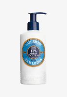 Loccitane Shea Butter Body Lotion 250mlโลชั่นบำรุงผิวกายสูตรเข้มข้น ช่วยบำรุงและปกป้องผิวจากความแห้งกร้าน