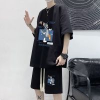 พิมพ์คอกลมเสื้อยืดแขนสั้นลายการ์ตูนแมวและหนูสไตล์ฮาราจูกุสำหรับผู้ชายและผู้หญิงชุดออกกำลังกายขาสั้นทรงหลวมสไตล์สตรีทฤดูร้อน