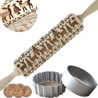 1pc Snowflake Elk Rolling Wooden Christmas Embossing Rolling Pins Rock Baking Cookies Biscuit Fondant Cake Pastry Roller Bread  Cake Cookie Accessorie