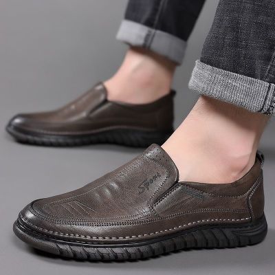 【Ready】🌈 SHOEBOX shoe cabinet leather shoes mens shoes new driving mens casual leather breathable soft-soled peas shoes