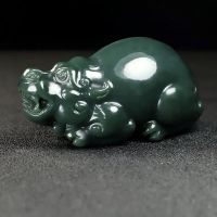 ธรรมชาติ Hetian หยก Pixiu สามมิติ Jadeite สร้อยคอเครื่องประดับอุปกรณ์เสริม Hand-แกะสลัก Man Luck Amulet ของขวัญฟรีเชือก