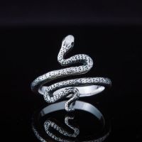 [COD] Cao Shi hot style and personality exaggerated spirit snake ring snake-shaped punk nightclub