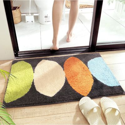 Door Mat พรมเช็ดเท้ากันลื่น พรมเช็ดเท้ากันลื่นซับน้ำอย่างดี พรมเช็ดเท้า พรมดูดซับน้ำ ขนนุ่ม กันลื่น ขนาด 45x65 cm. DM-5618 พรมตกแต่งห้อง พรมแต่งห้องนอน พรมตกแต่งบ้าน พรมเช็ดเท้ากันลื่นอย่างดี Indoor Doormat