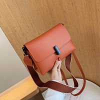 Wide strap Shoulder bags for women Crossbody Bags 2022 Solid Color Lady messenger Bag Small PU Leather Ladies Handbags white