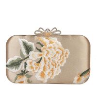 【YD】 Ethnic style satin flower embroidered evening  2021 Clutches Purse Woman Designer chain shoulder bag B362