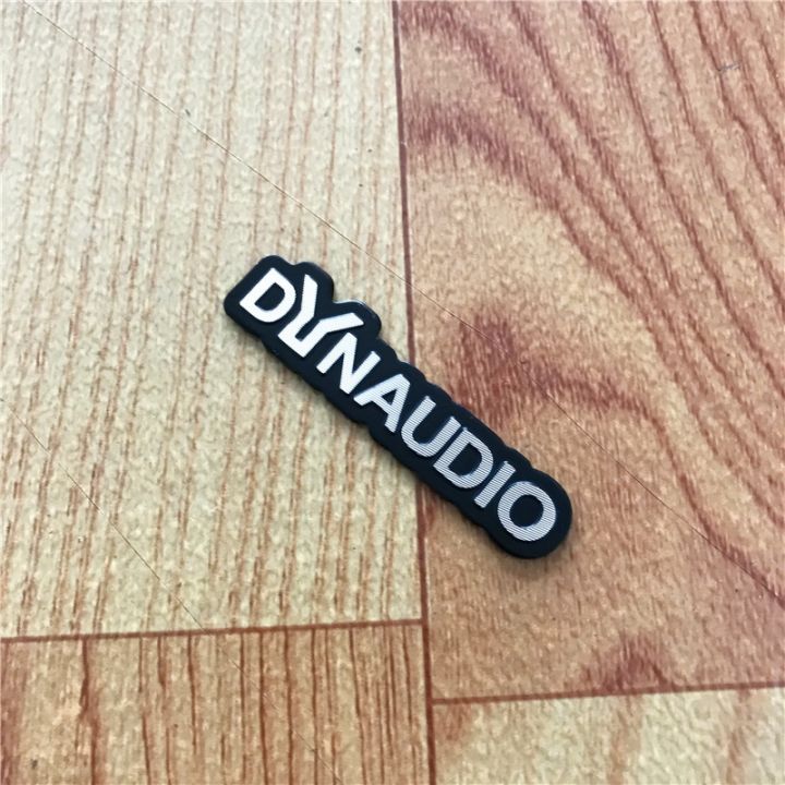 4x-dynaudio-speaker-aluminum-3d-sticker-trumpet-horn-sound-letter-stickers-car-styling-for-cc-new-beetle